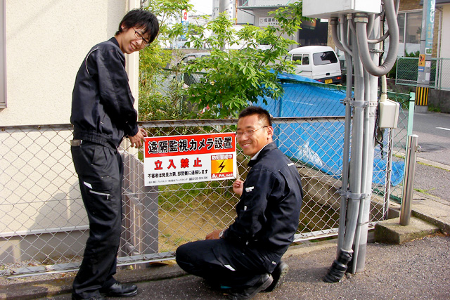 フレックスメンテ様の防犯システムは大人気。被害を未然に防ぐ仕組みこそが大切!と牧野課長。